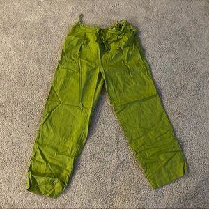 green wide leg flowy pants 💚